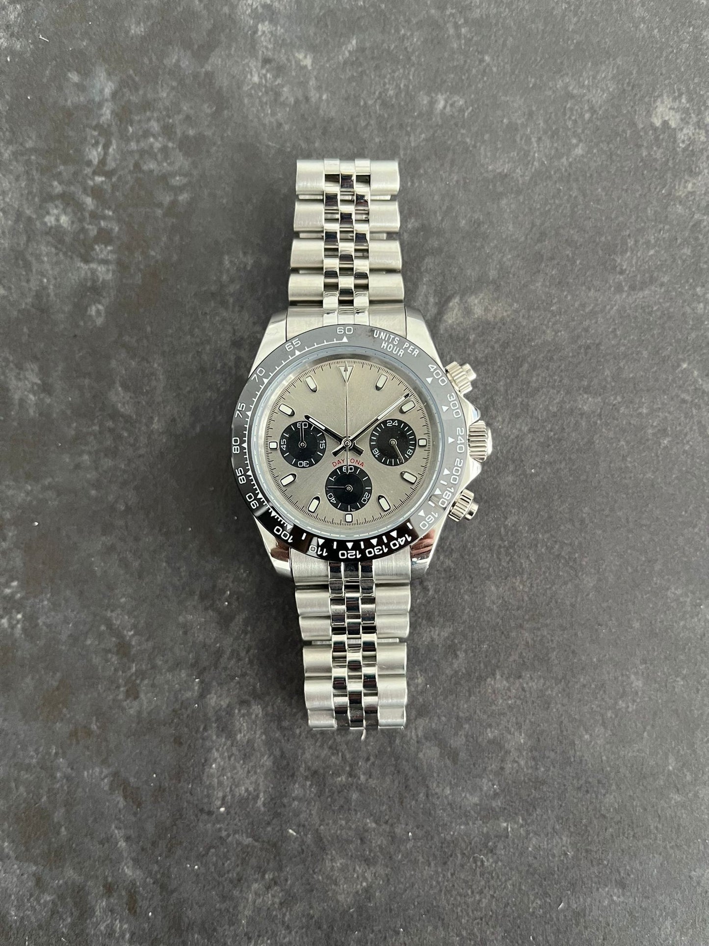 40mm Daytona Mod Slate Grey Dial on Jubilee bracelet