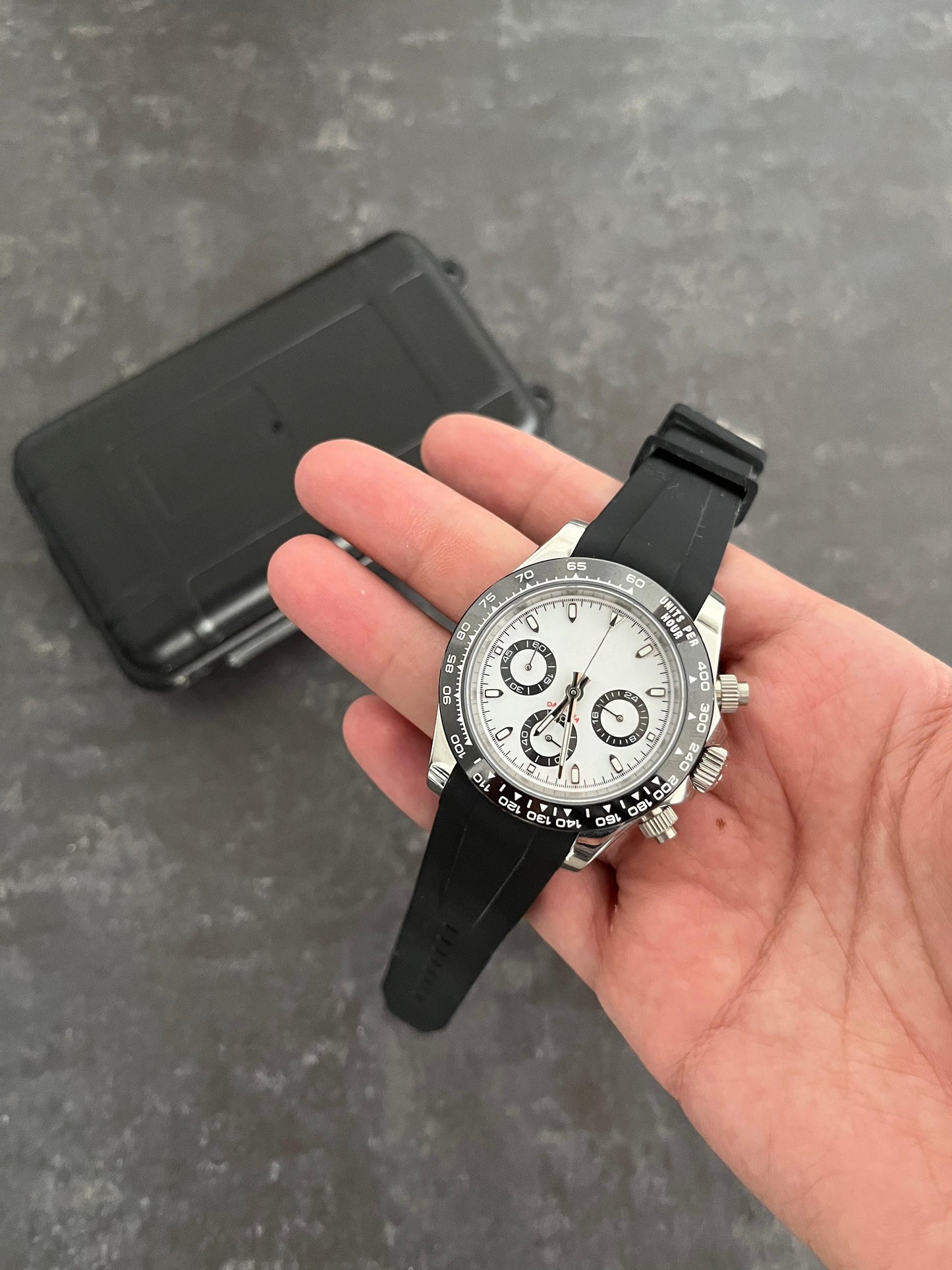 40mm Racing Chronograph Panda Dial Ceramic Bezel